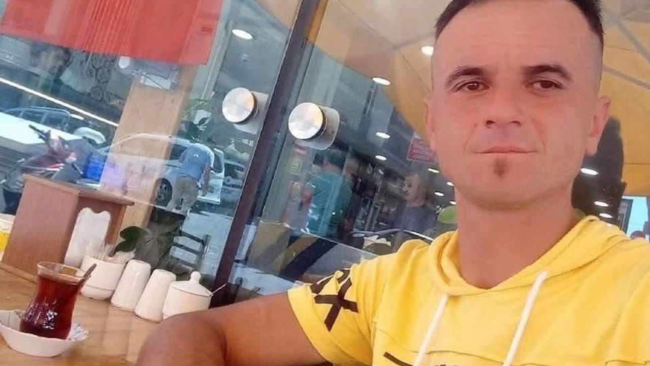 Alaplı'da yolun karşısına geçmeye çalışırken düşen kişi işçi servisinin üzerinden geçirilmesi sonucu hayatını kaybetti