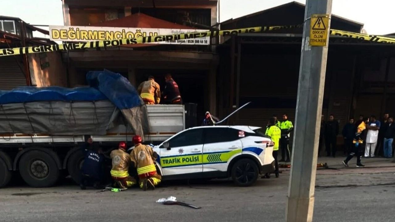 Alaşehir kazasında ağır yaralanan polis memuru Hatice Ünal yaşamını yitirdi