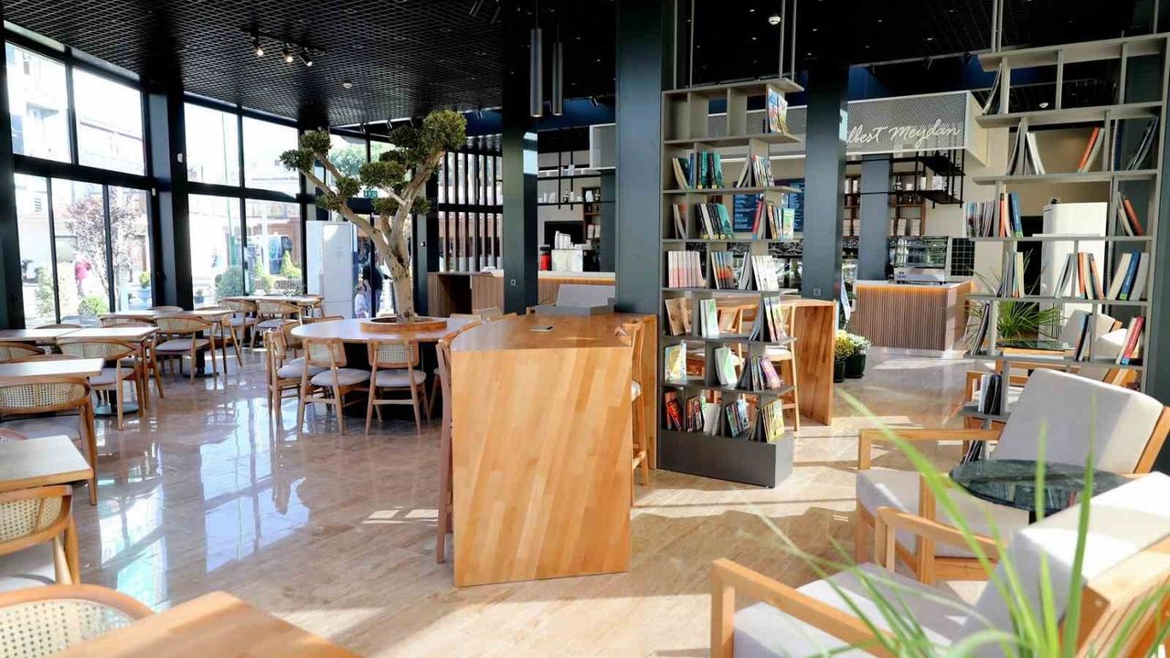 ALBEST Meydan Kafe, açılışının ilk ayında 37 bin ziyaretçi ağırladı