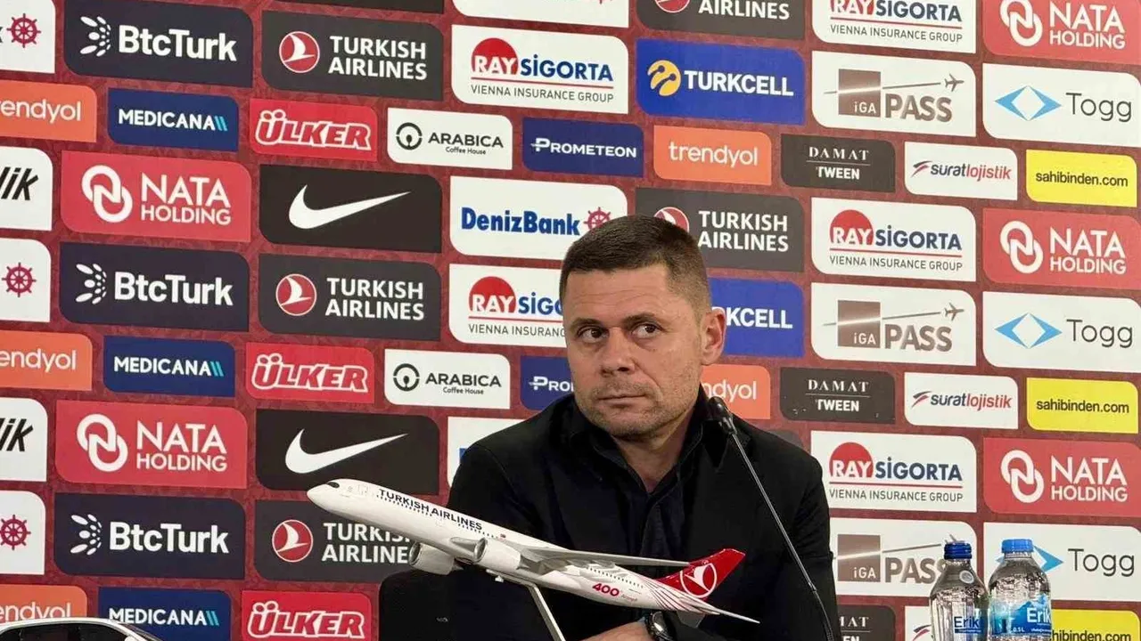 Aleksandar Dimitrov: Türkiye maçında hataları tekrarlamamak için taraftardan baskı hissettik