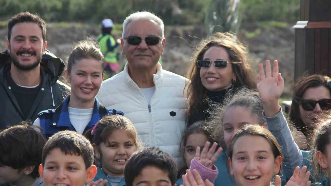 ALJ Türkiye İzmir'de 312 Bin Fidanı Toprakla Buluşturdu: Ağaçlandırma Seferberliğinin İlk Aşaması Başladı