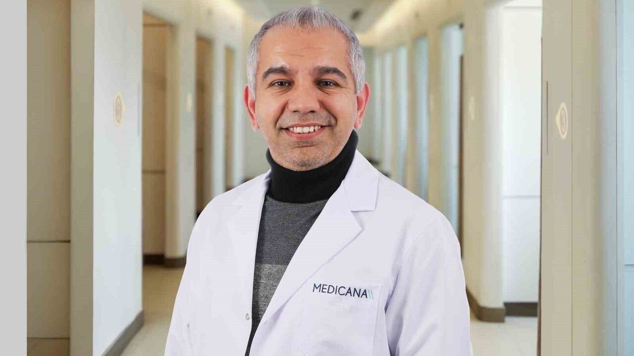 Alzheimer bakımında davranışsal yaklaşımlar: Gerçeği söylemek her zaman gerekli mi? — Doç. Dr. Hasan Armağan Uysal