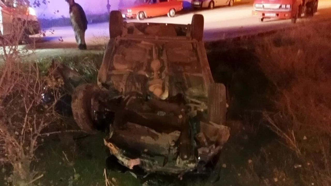 Amasya'da kafa kafaya çarpışma: 1 ölü, 3 yaralı