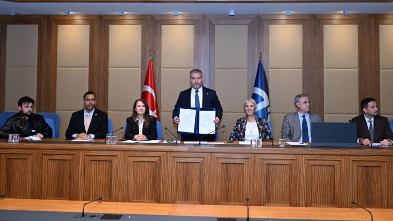 Anadolu Üniversitesi ile AIOA arasında dijital eğitim odaklı akademik iş birliği için MoU imzalandı