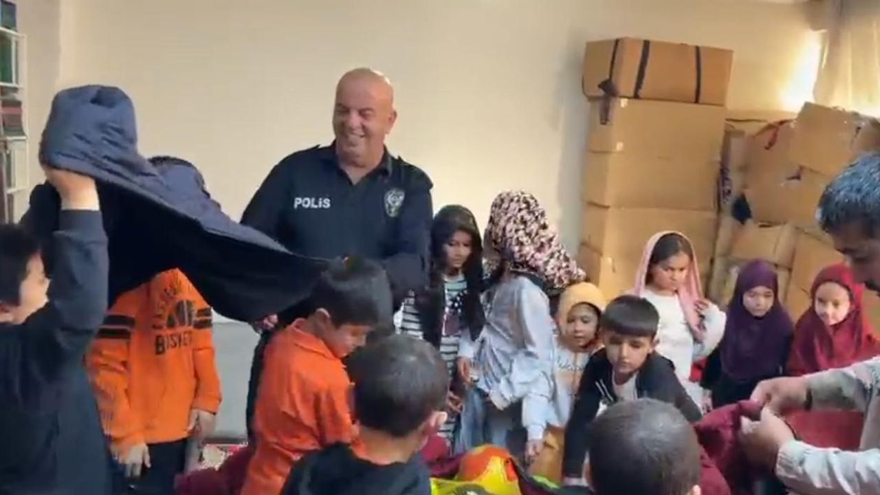 Ankara'dan 81 ile: 'Kış Gelmeden Sen Gel' Projesiyle Çocuklara Mont ve Bot Dağıtımı