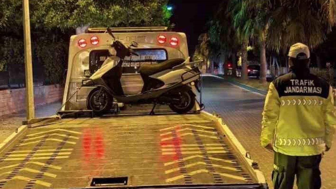 Antalya'da bir haftada 18 bin 525 motosiklet ve sürücü denetlendi