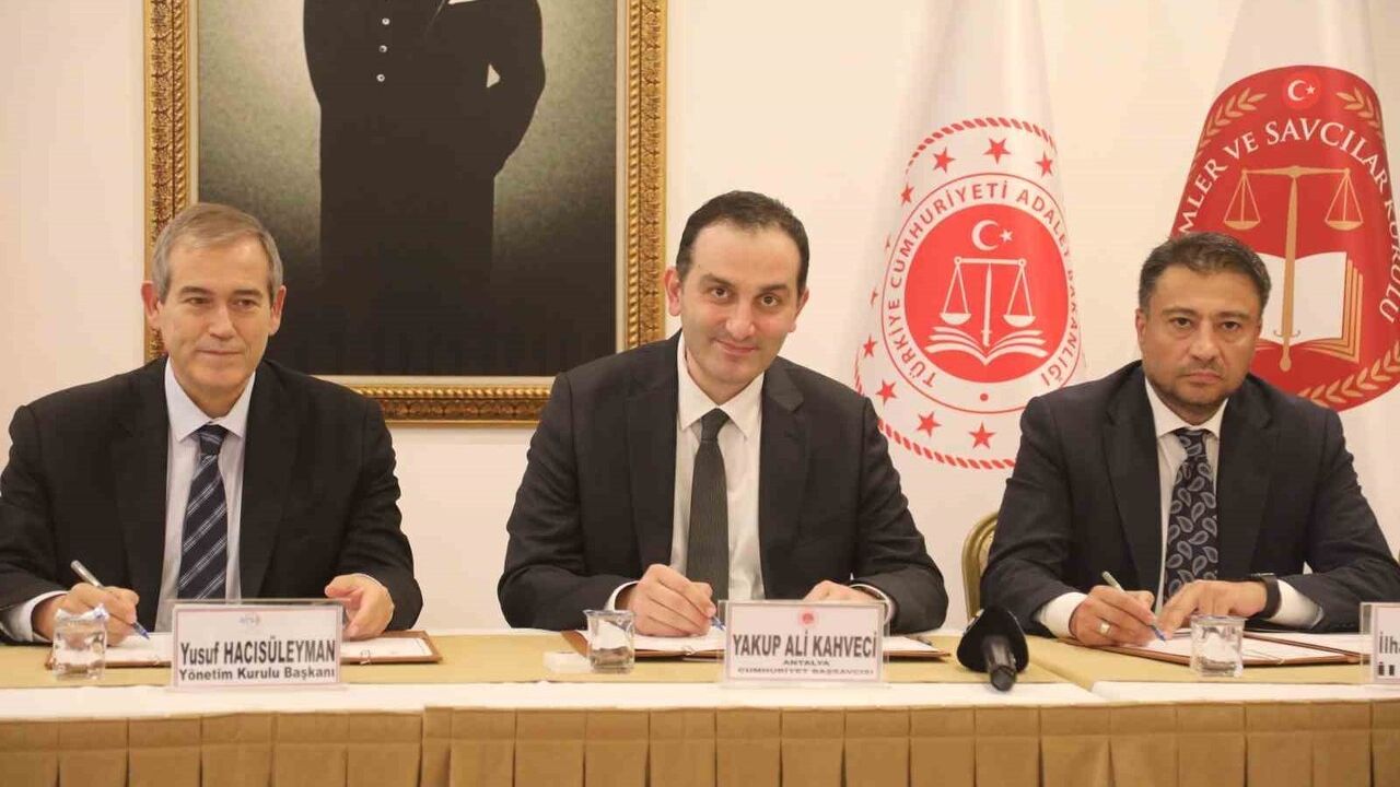 Antalya'da eski hükümlü ve denetimli serbestlik yükümlülerinin istihdamı için işbirliği protokolü imzalandı