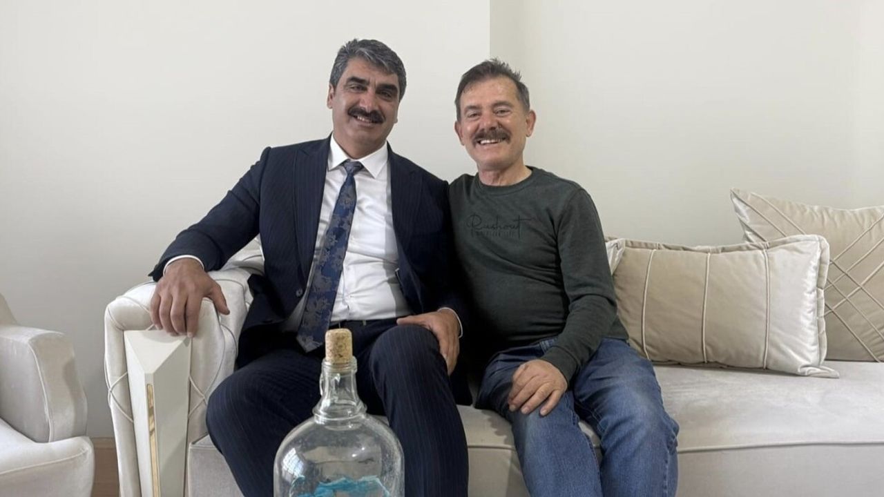 Aşkale'de 24 Kasım: Başkan Şenol Polat Emekli Öğretmenleri Evlerinde Ziyaret Etti