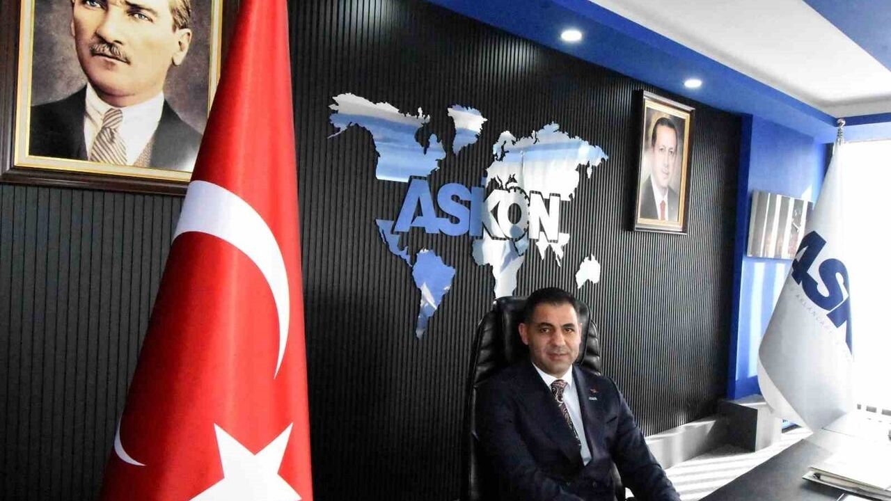 ASKON Erzurum Başkanı Yavuz Selim Turan: 'Eğitim ordusunun fedakar neferleri öğretmenlerimiz'