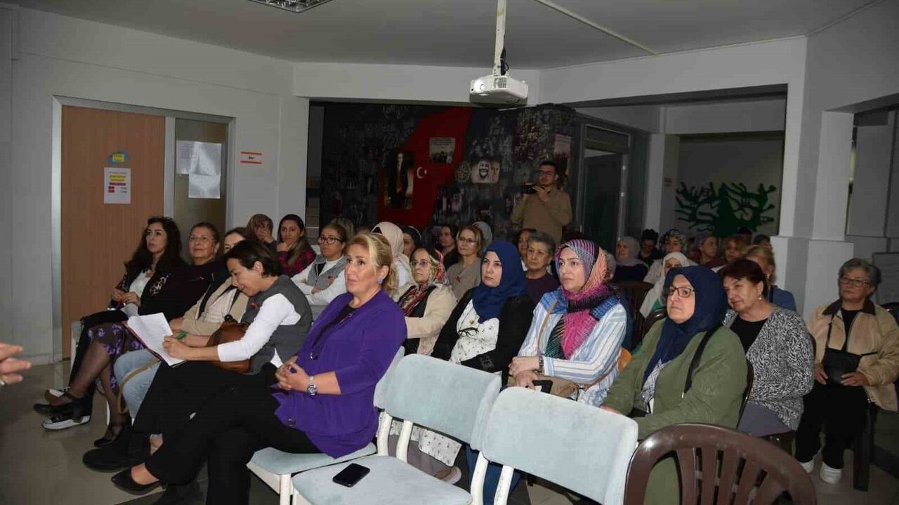 Atakum’da 'Kadına Şiddete Hayır' etkinliği: KADES ve 6284 bilgilendirmesi