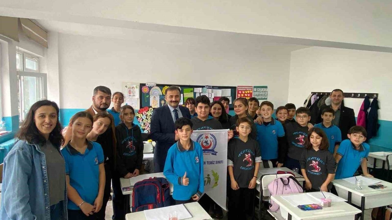 Atatürk Ortaokulu'nda Dönüşüm Başlasın: Hedef Yeşil Vatan — Temiz Sınıflarla Sürdürülebilirlik Eğitimi