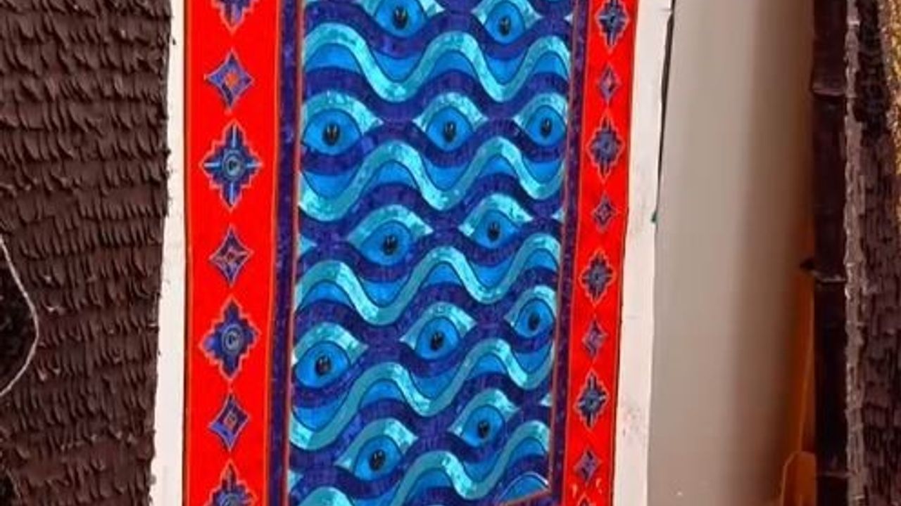 Atıkları Sanata Dönüştüren Serkan Şerefhanoğlu: Sürdürülebilir Tekstil Tabloları Dünya Çapında