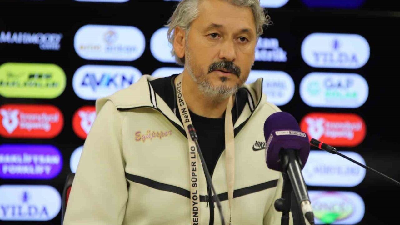 Atila Gerin: Bu galibiyeti Murat başkana armağan ediyoruz — Eyüpspor, Gaziantep FK'yi 2-1 mağlup etti