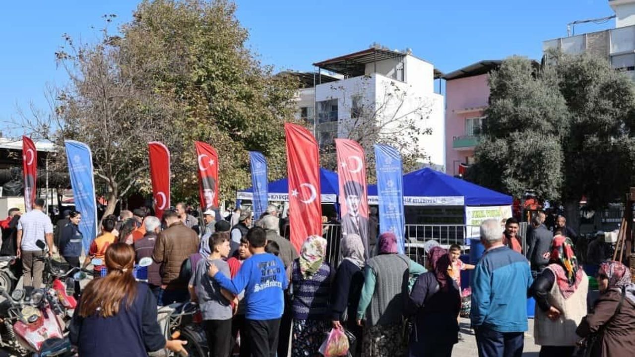 Aydın’da Ata tohumlarından üretilen kışlık fideler Karpuzlu’da yoğun ilgi gördü