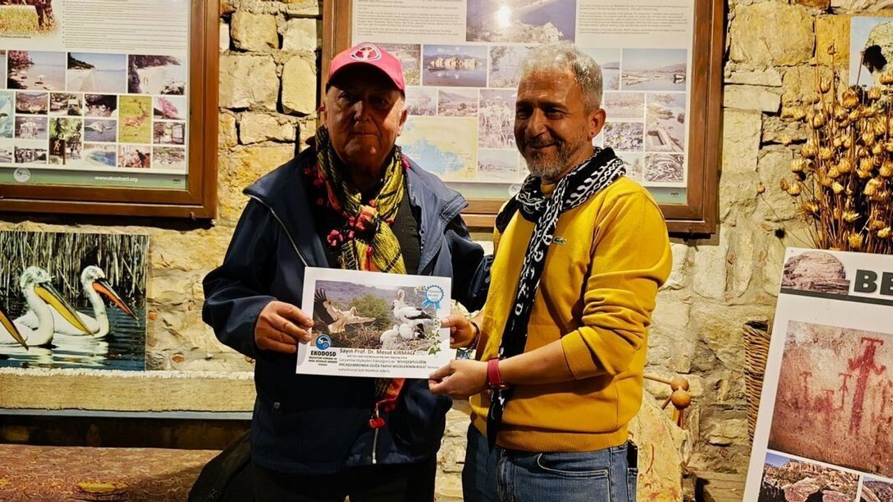Aydın'da doğa tarihi müzelerinin önemi vurgulandı: EKODOSD Çarşamba Söyleşileri'nde Kırmacı konuştu
