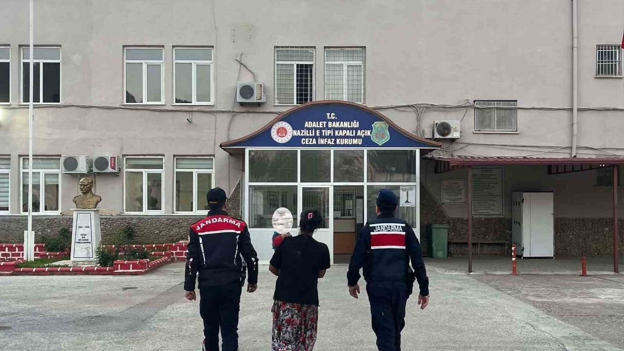 Aydın'da Jandarma Operasyonu: Kesinleşmiş Hapis Cezası Bulunan 5 Şahıs Yakalandı