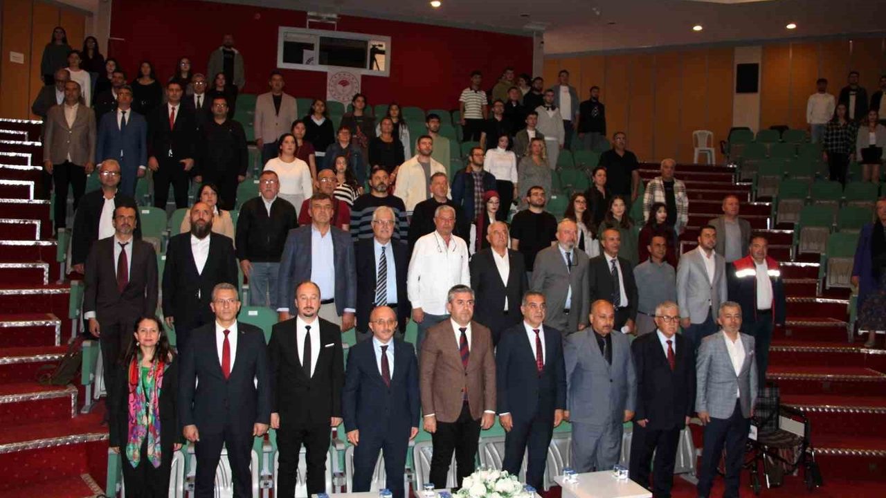 Aydın'da 'Yerelden Küresele Kooperatifçilik' paneli: Kooperatiflerin tarım ve kırsal kalkınmadaki rolü