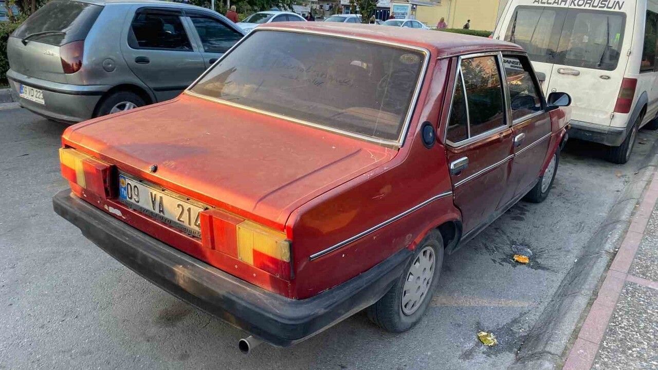 Aydın Efeler'de motosikletin otomobil kapısına çarpması sonucu 1 yaralı