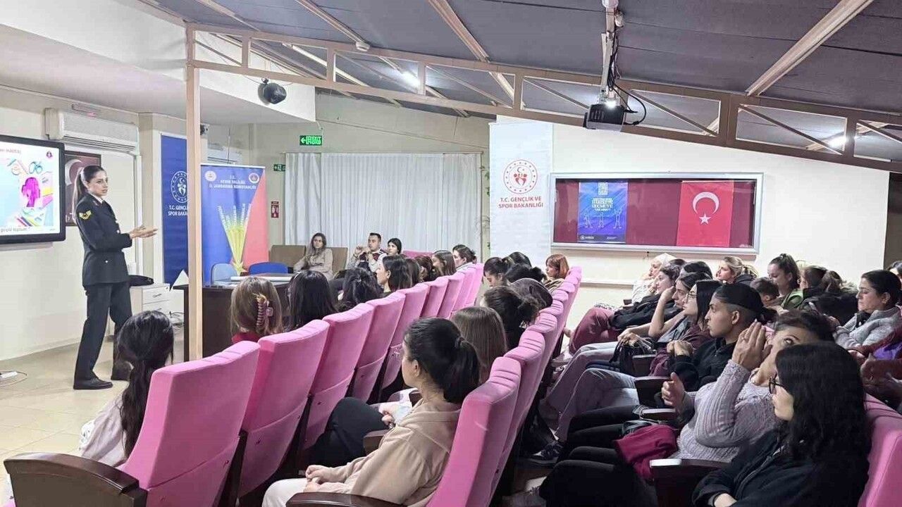 Aydın Gençlik ve Spor İl Müdürlüğü: Öğrencilere Kadına Yönelik Şiddet Eğitimi
