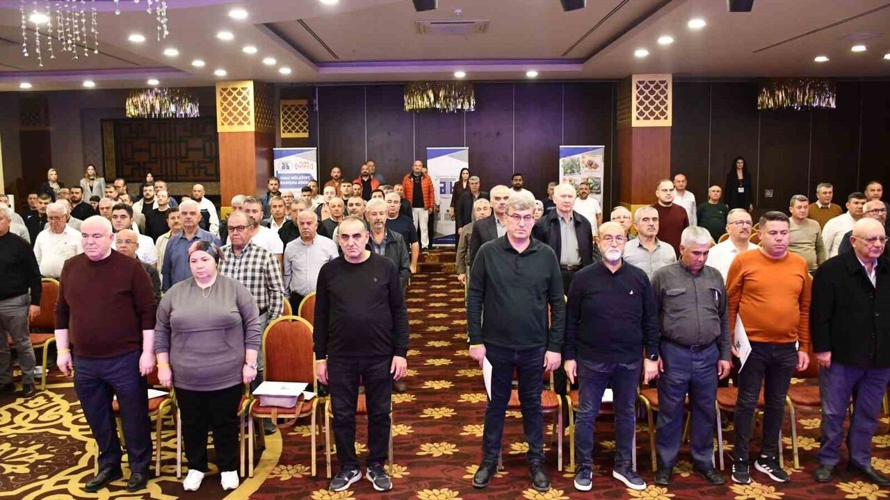 Aydın Ticaret Borsası, Antalya'da Üye Bilgilendirme Toplantısında Projelerini ve Yatırımlarını Paylaştı