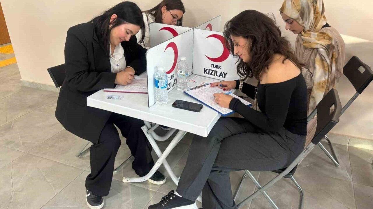 Aydın Yurt Müdürlüğü Öğrencilerinden Kızılay’a Kan ve Kök Hücre Desteği