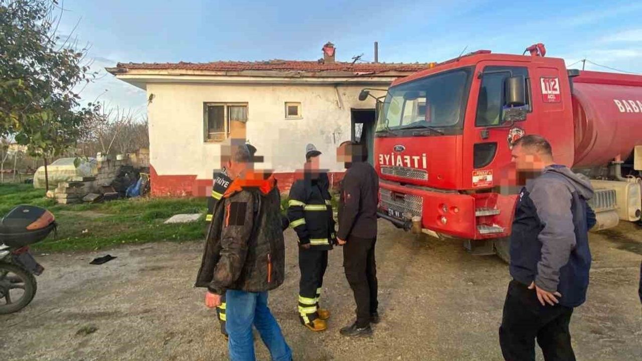 Babaeski’de Ev Yangını: Eski Eşi Tarafından Çıkarılan Yangında 1 Kişi Öldü, 1 Kişi Ağır Yaralandı