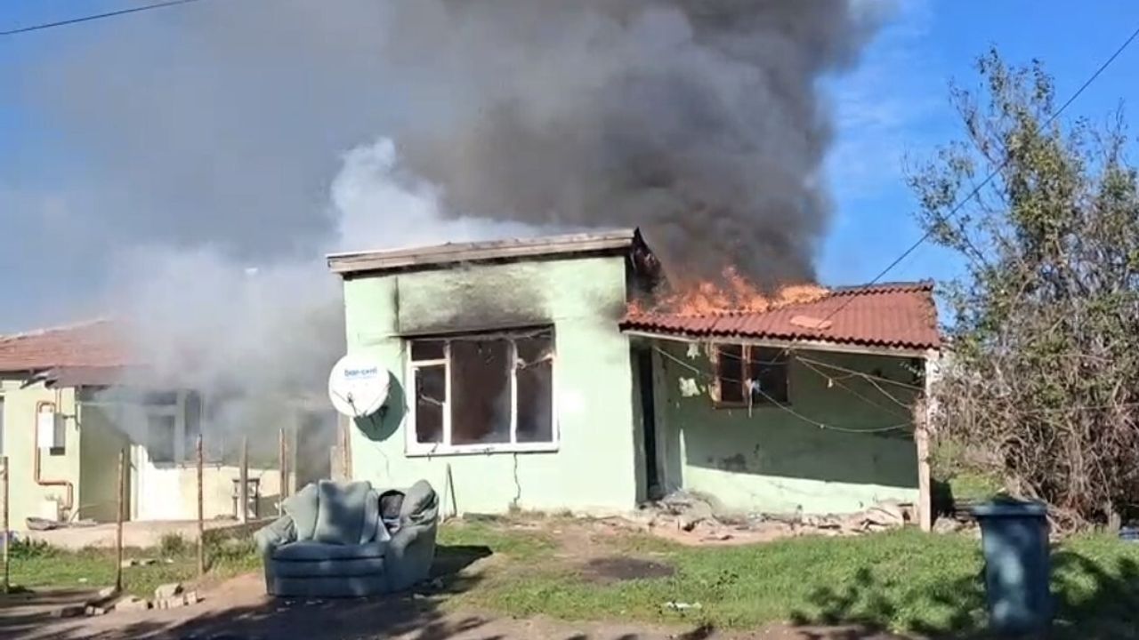 Babaeski’de tek katlı evde çıkan yangın büyümeden söndürüldü