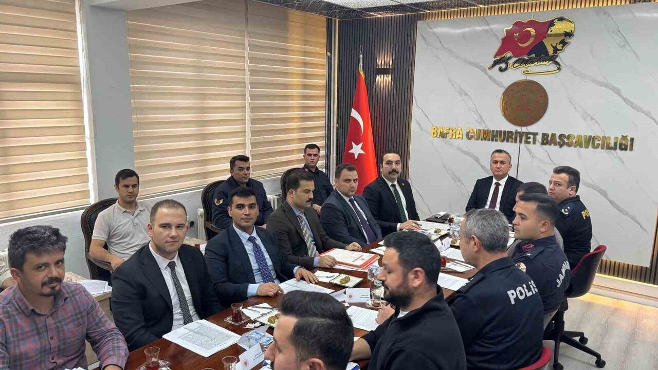 Bafra'da bilişim yoluyla dolandırıcılık soruşturmalarında yeni tedbirler görüşüldü