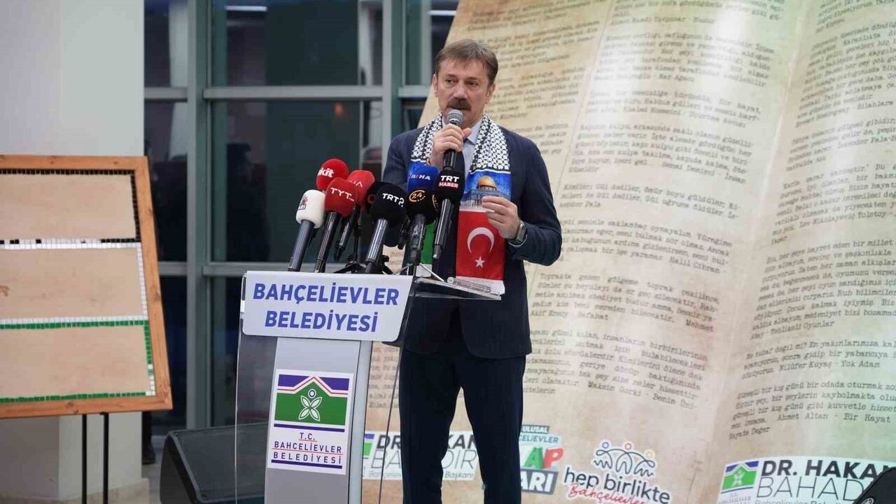 Bahçelievler 4. Ulusal Kitap Fuarı açıldı: 'Bahçelievler’den Gazze’ye: Özgür Filistin' teması ve yayınevlerinden Gazze bağışı