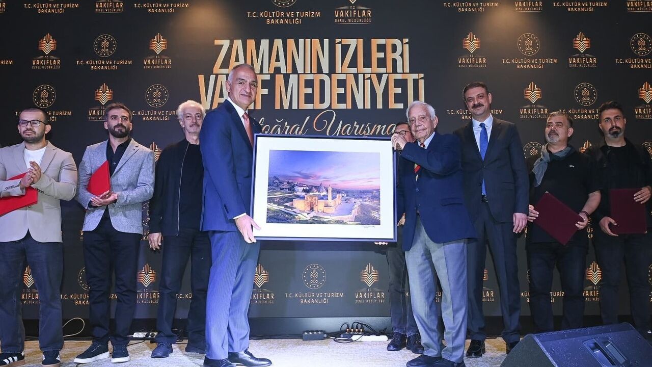 Bakan Ersoy: Ayasofya’da Mimar Sinan’dan Bu Yana En Kapsamlı Restorasyon Sürecini Başlattık