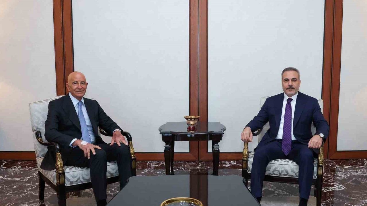 Bakan Hakan Fidan, ABD Büyükelçisi Tom Barrack ve Danışman Sebastian Gorka’yı Kabul Etti