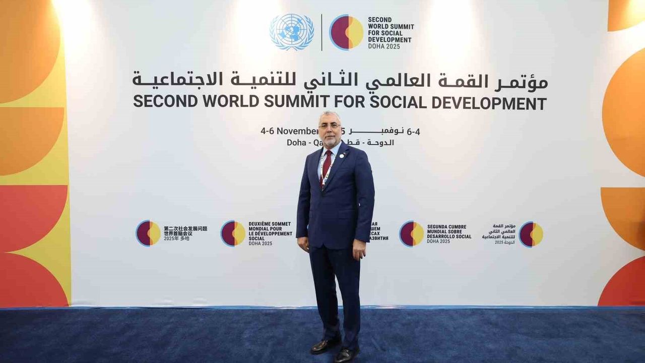 Bakan Işıkhan Doha'da Almanya Bakanı Barbel Bas ile Görüştü