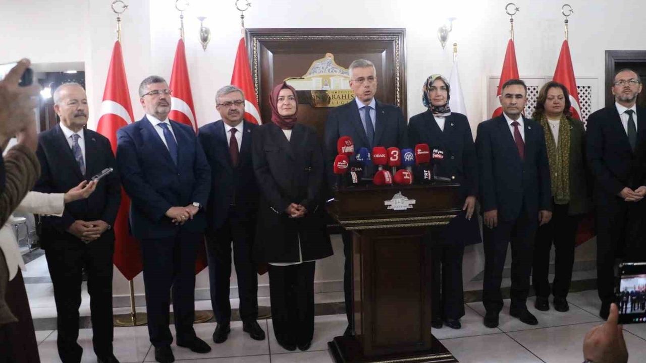 Bakan Memişoğlu: Türkiye organ bağışında 149 nakil merkeziyle dünya örneği