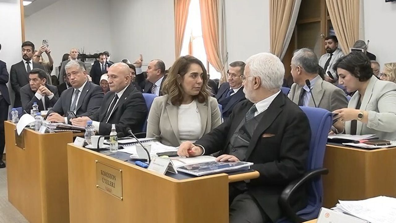 Bakan Uraloğlu: Sabiha Gökçen'de 40 milyon yolcu uçtu, bu yıl 45 milyon bekleniyor