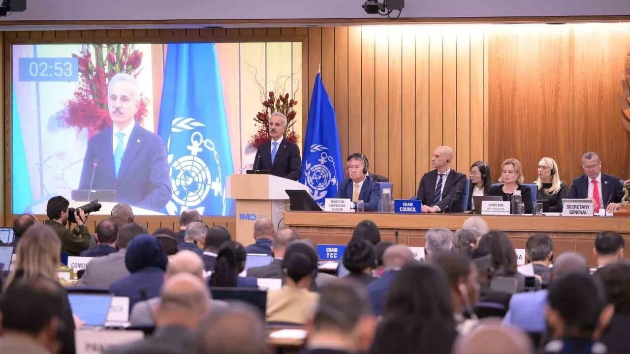 Bakan Uraloğlu: Türkiye, 139 ülkenin desteğiyle IMO Konsey üyeliğine üst üste 14. kez seçildi
