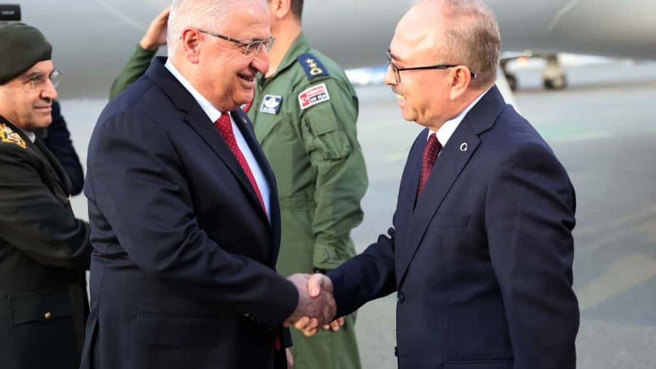 Bakan Yaşar Güler, 2. Karabağ Zaferi'nin 5. Yıl Dönümü Kutlamalarına Katılmak Üzere Bakü'ye Geldi