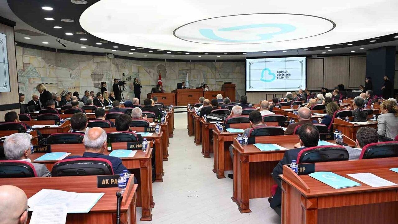 Balıkesir Büyükşehir Belediyesi 2026 bütçesi 21 milyar 500 milyon TL ile oy birliğiyle kabul edildi