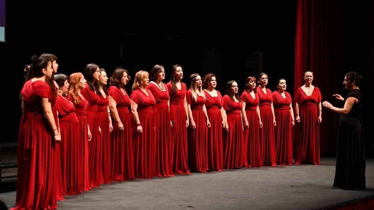 Balıkesir, Korolar Maratonu'nun 10. Yılına Ev Sahipliği Yaptı