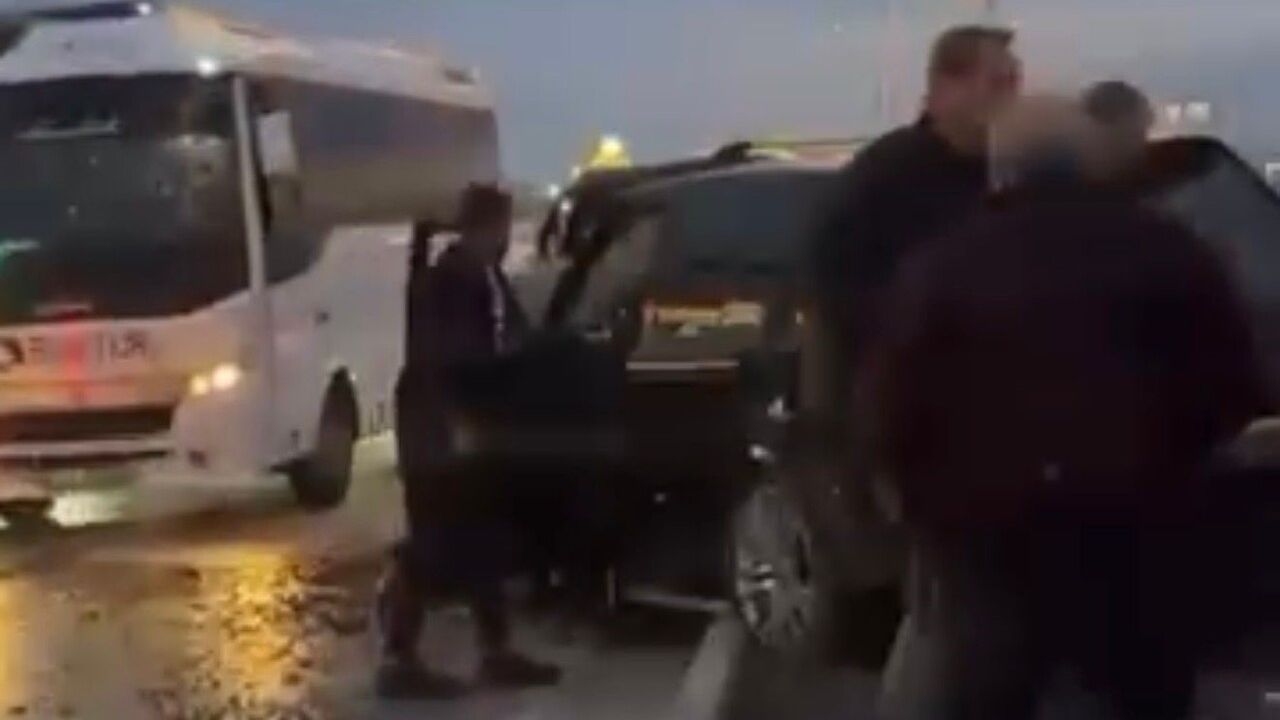 Bandırma'da 6 aracın karıştığı zincirleme kaza: 1 yaralı