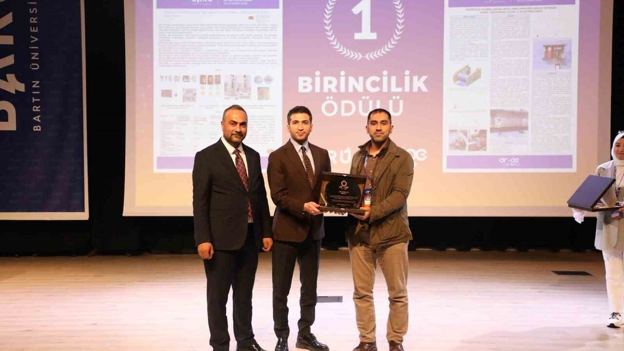 BARÜ'nün 8. Uluslararası Ar-Ge Proje Pazarı'nda 9 proje ödüllendirildi