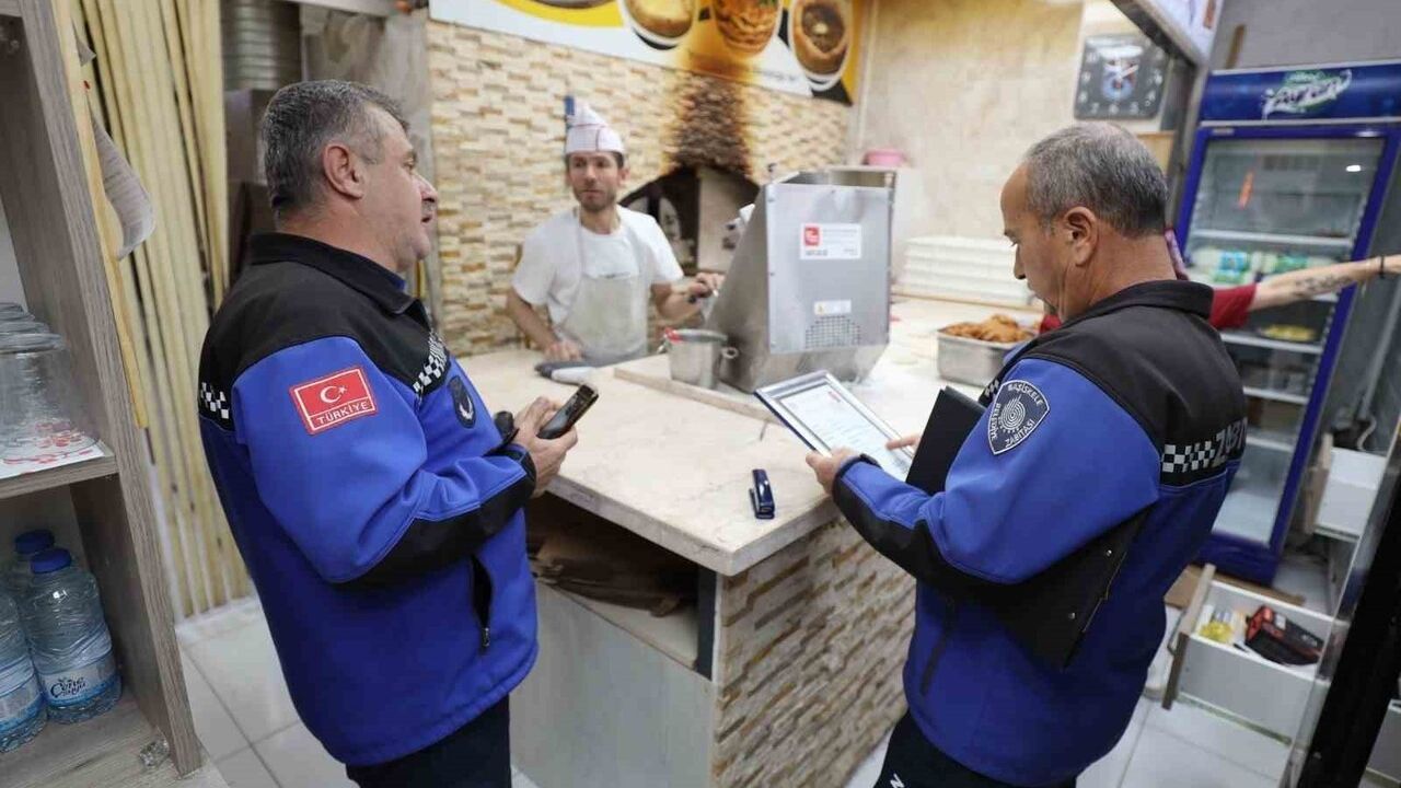 Başiskele'de Kafe ve Restoranlarda Kapsamlı Hijyen Denetimi