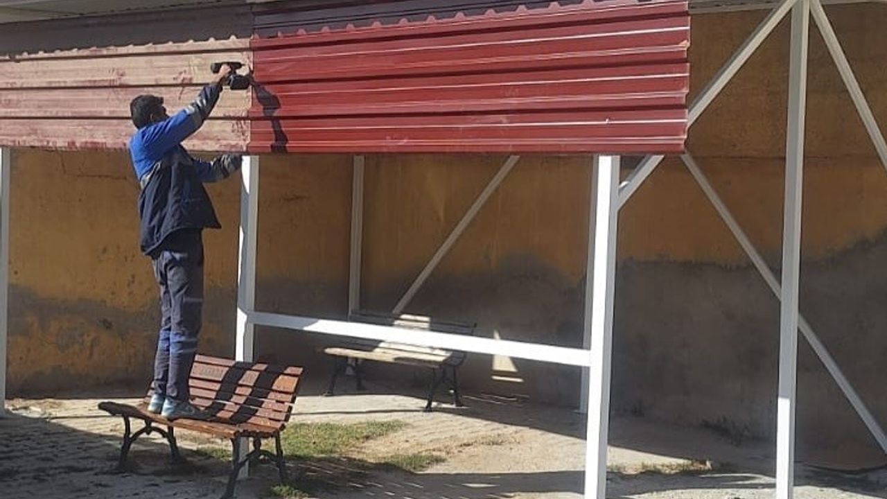 Başkan Kumral: Babadağ'da Okulların İhtiyaçlarına Aralıksız Destek