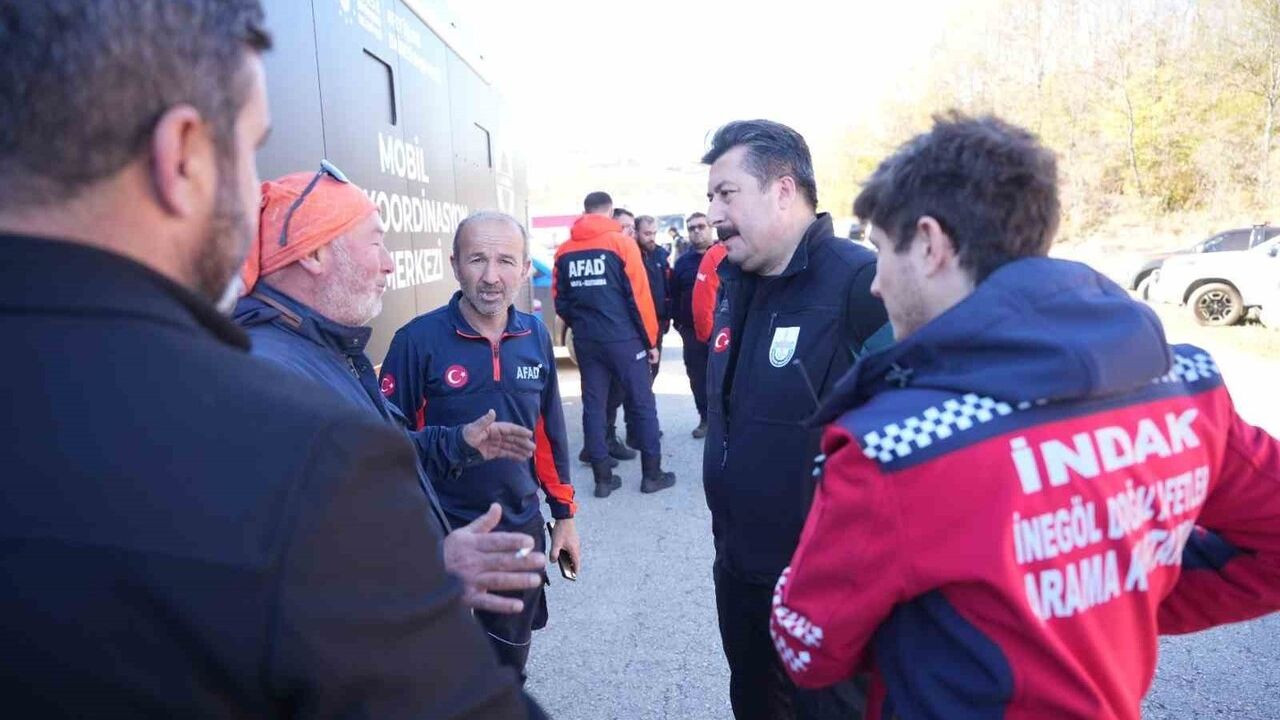 Başkan Özel'den kaybolan İsmail Kaya için arama-kurtarma desteği çağrısı
