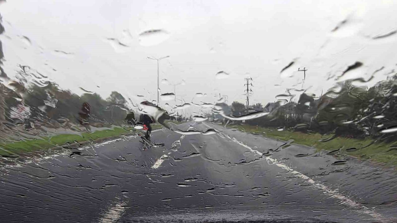 Batı Karadeniz için sağanak yağış uyarısı — Zonguldak, Düzce ve Bartın’ta kuvvetli yağış beklentisi