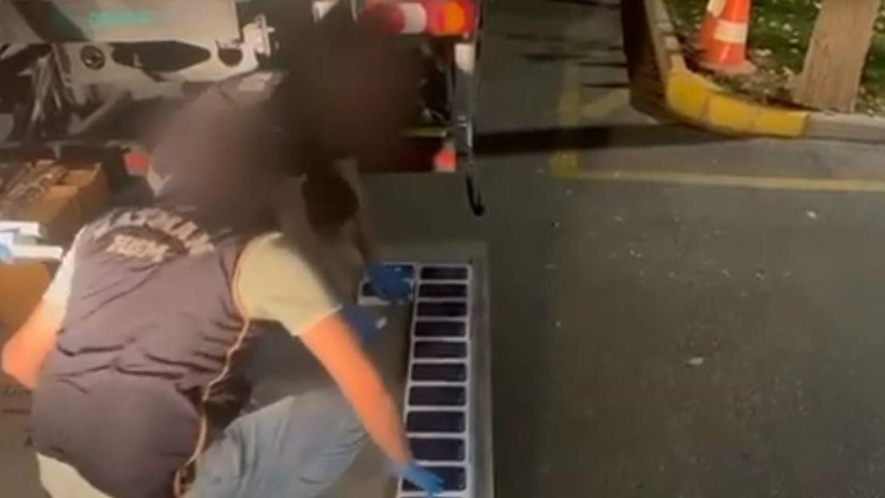 Batman'da operasyonda piyasa değeri 6,6 milyon TL olan 55 kaçak telefon ele geçirildi