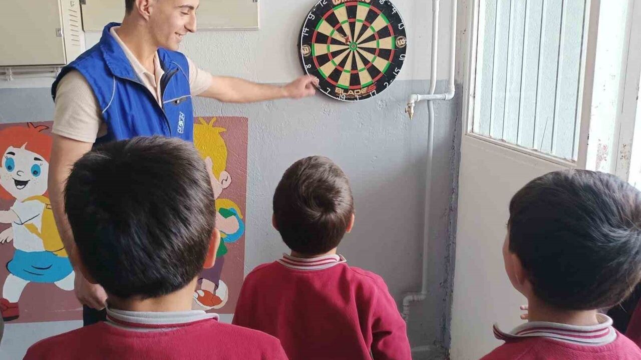 Bayburt Gençlik Merkezi, Kırkpınar İmam Hatip Ortaokulunda öğrencilerle buluştu