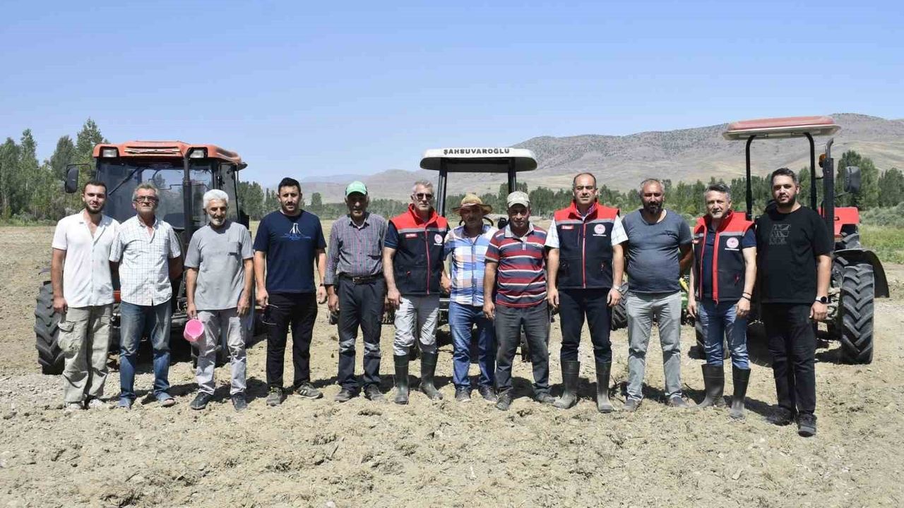 Bayburt köylerinde üreticilere tarımsal üretim planlaması ve TARSİM bilgilendirmesi