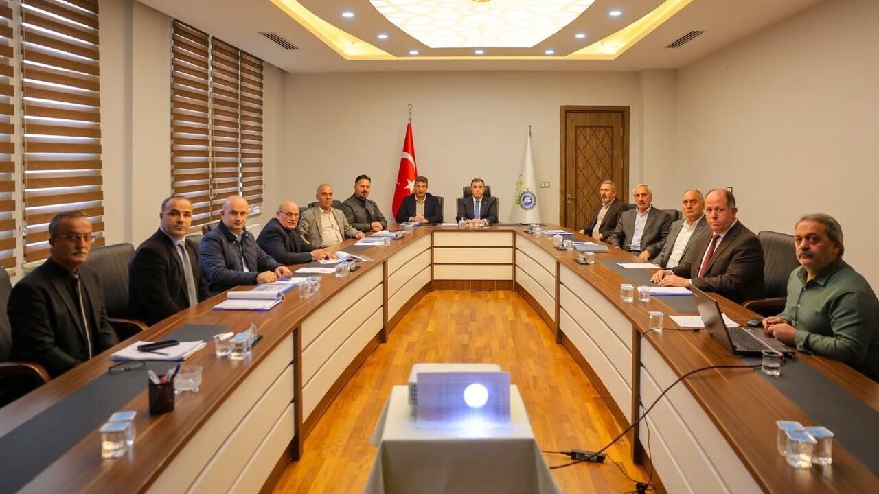 Bayburt’ta 2026 bütçe görüşmeleri: Vali Eldivan il yatırımlarını değerlendirdi