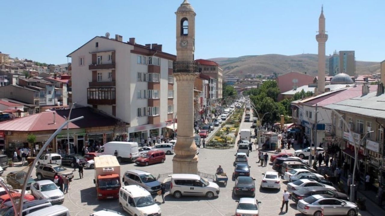 Bayburt’ta trafiğe kayıtlı araç sayısı 20 bin 533’e ulaştı