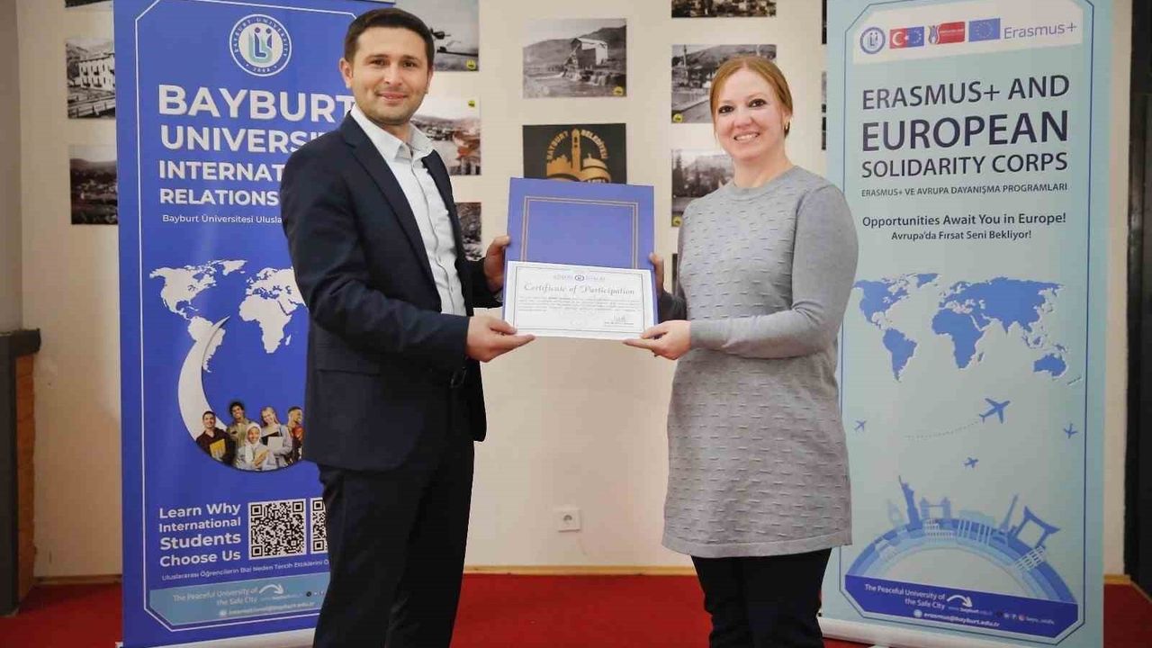 Bayburt Üniversitesi ile Abderrahmane Mira - Bejaia Üniversitesi arasında idari staj iş birliği güçlendi